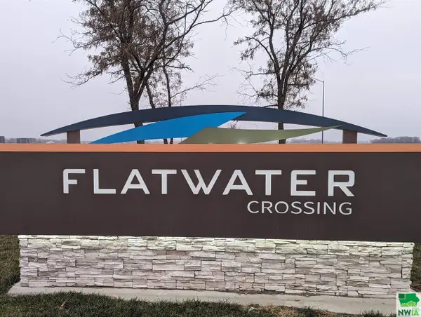 389 Willow Gardens, South Sioux City, NE 68776