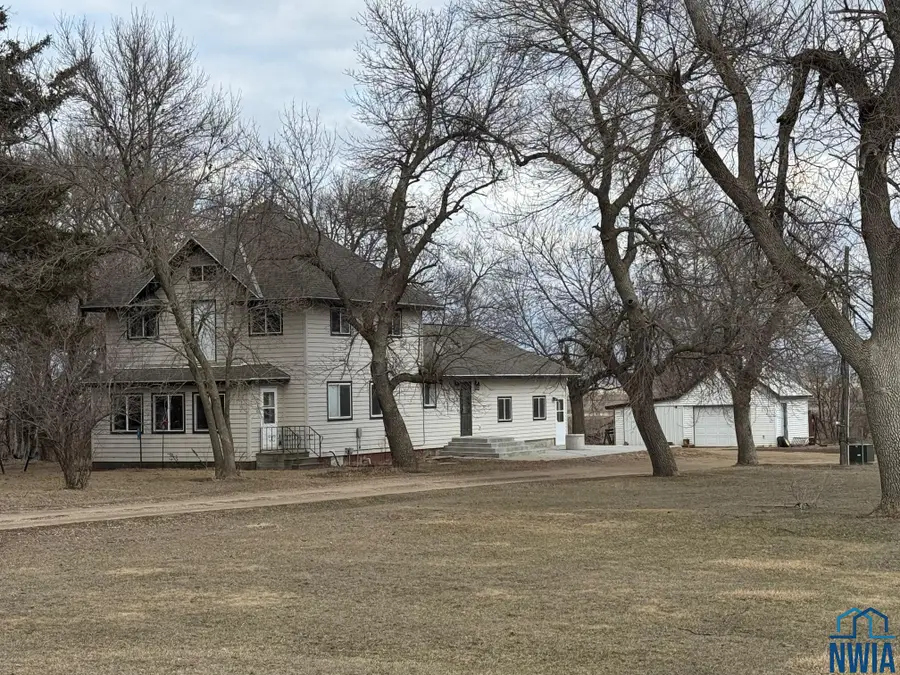 1334 Jackson Ave, Rock Rapids, IA 51246 - Image #3