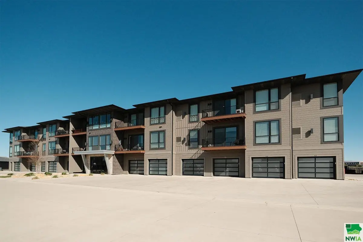 1351 13th Ave SE, Unit #308, Sioux Center, IA 51250 - Image #1
