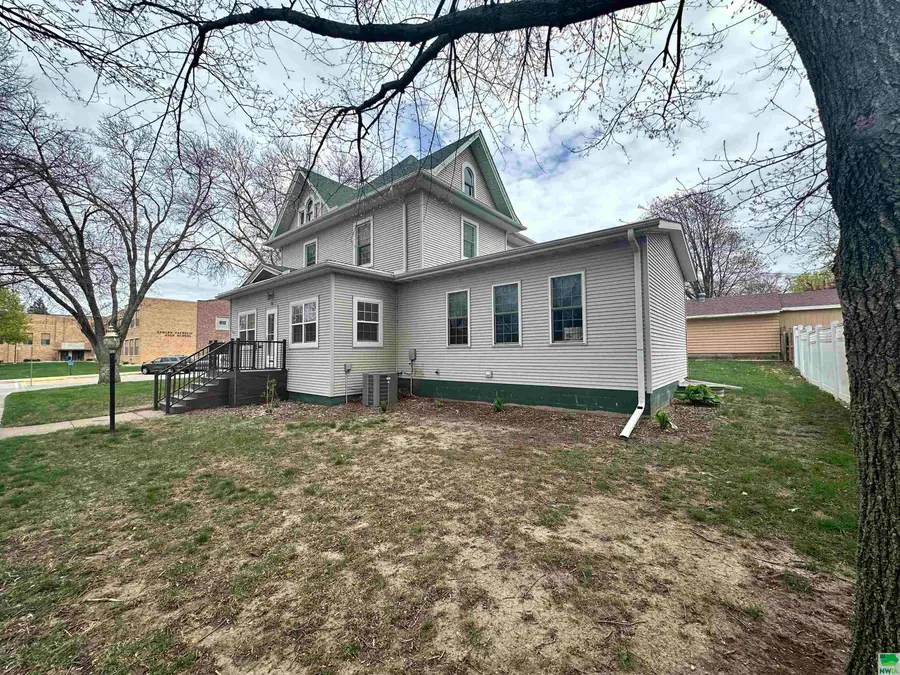 10 7th Ave SE, America, IA 51031 - Image #3