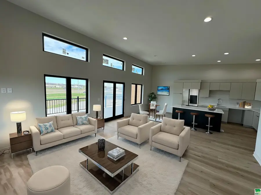 910 S TURTLE CV, North Sioux City, SD 57049 - Image #3