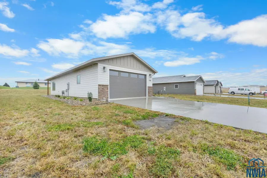 1100 S 6th Ave, Rock Rapids, IA 51246 - Image #3