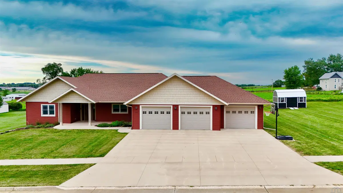 1407 MEGANS WAY, Correctionville, IA 51016 - Image #1