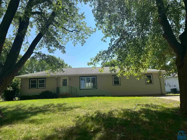 503 Walnut, Early, IA 50535