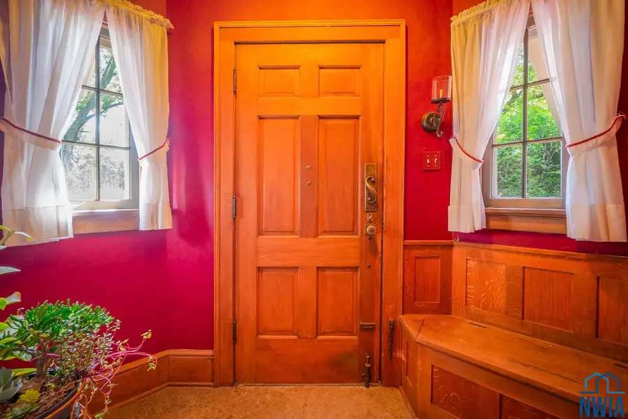 2403 E SOLWAY ST, Sioux City, IA 51104 - Image #3