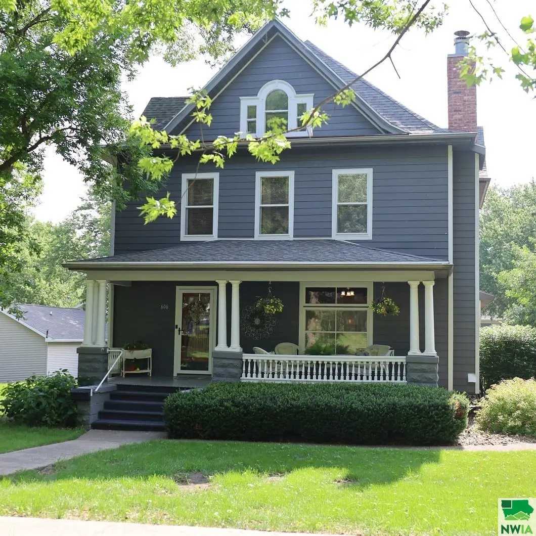606 S Carroll St, Rock Rapids, IA 51246 - Image #1
