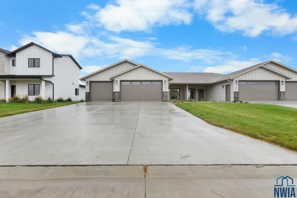 505 Mill Pond Rd #2, Rock Rapids, IA 51246 - Image #1