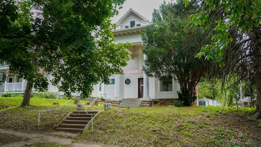 2306 DOUGLAS ST., Sioux City, IA 51104 - Image #3