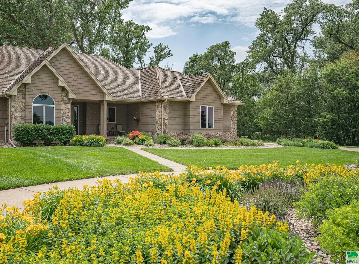 1004 Wynstone Dr., Jefferson, SD 57038 - Image #1