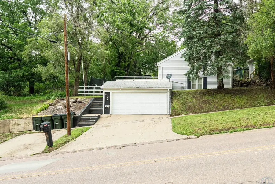 2411 Villa Ave., Sioux City, IA 51103 - Image #3