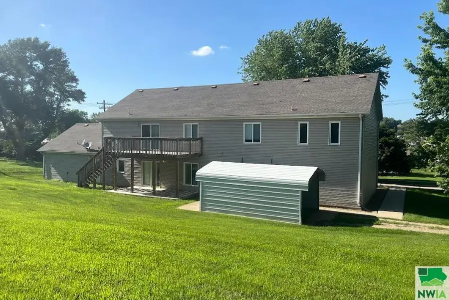 110 E Mill Street A & B, Emerson, NE 68733 - Image #2