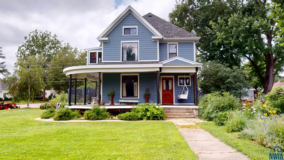 1104 W CEDAR ST, Cherokee, IA 51012 - Image #1