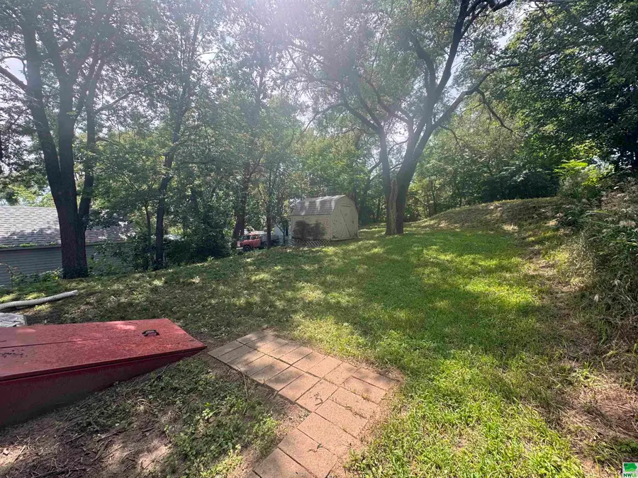 115 Paxton St, Sioux City, IA 51105 - Image #3