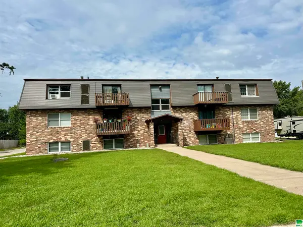710 Geisinger #12, Storm Lake, IA 50588