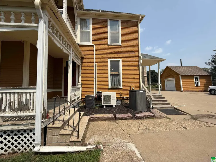 914 Jackson, Sioux City, IA 51105 - Image #2