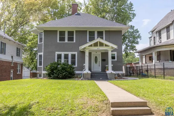 2811 JENNINGS ST, Sioux City, IA 51104