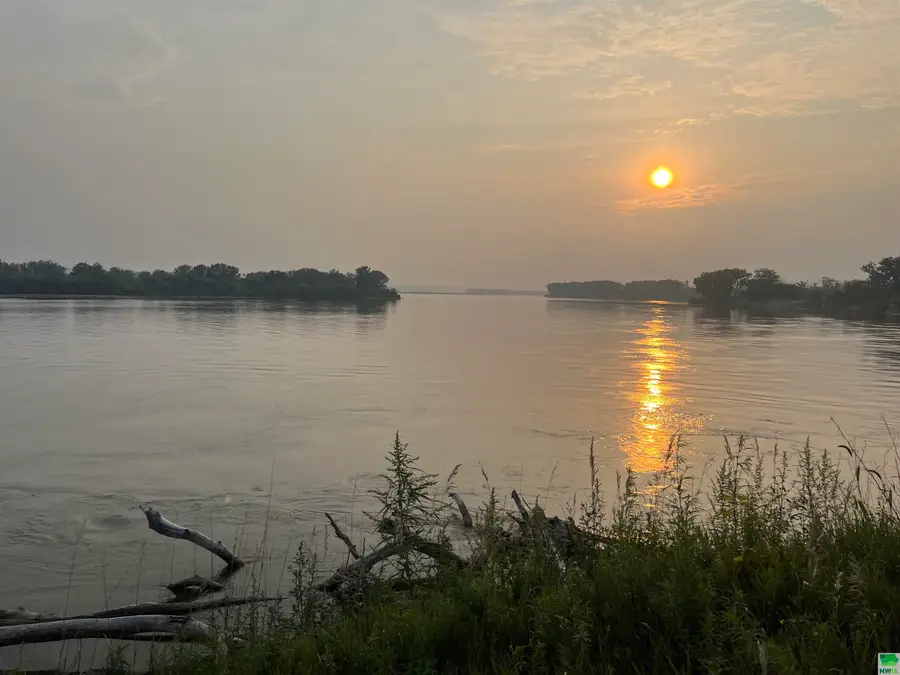 46031 Daniel Place, Vermillion, SD 57069 - Image #3