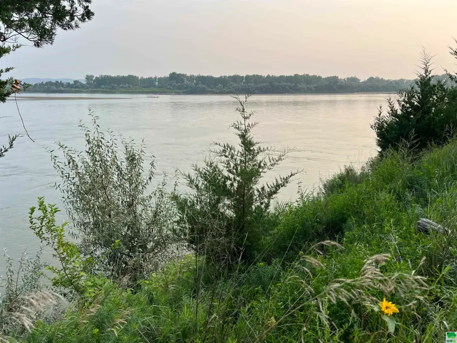 46035 Daniel Place, Vermillion, SD 57069 - Image #3