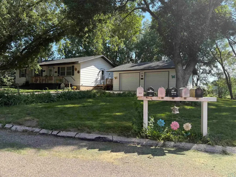 2040 Clover Dr., Akron, IA 51001 - Image #3