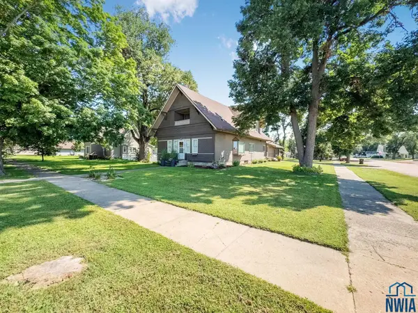 110 S Main, Inwood, IA 51240