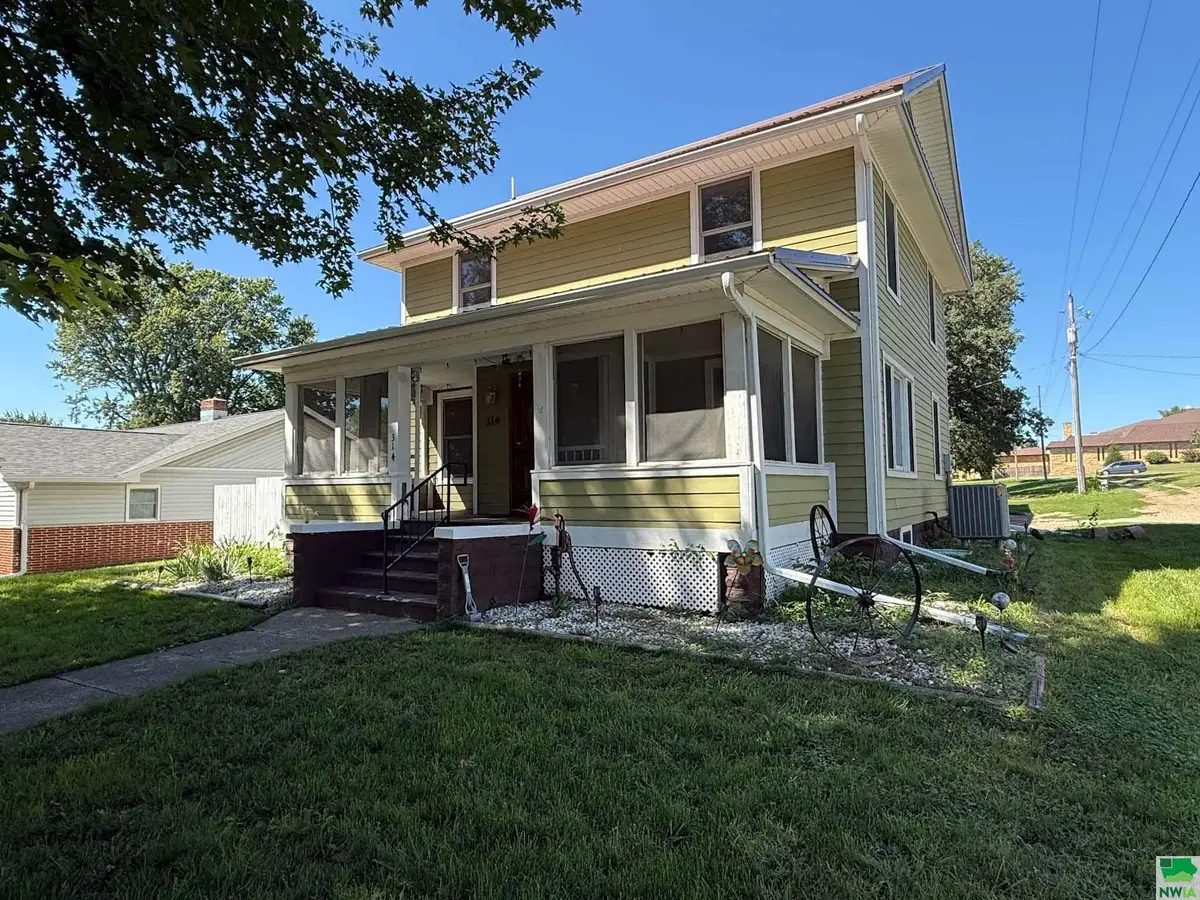 314 3rd St, Maurice, IA 51036 - Image #1