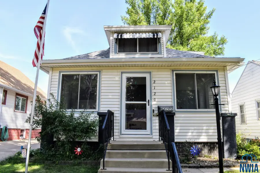 2120 S Helen St, Sioux City, IA 51106 - Image #2