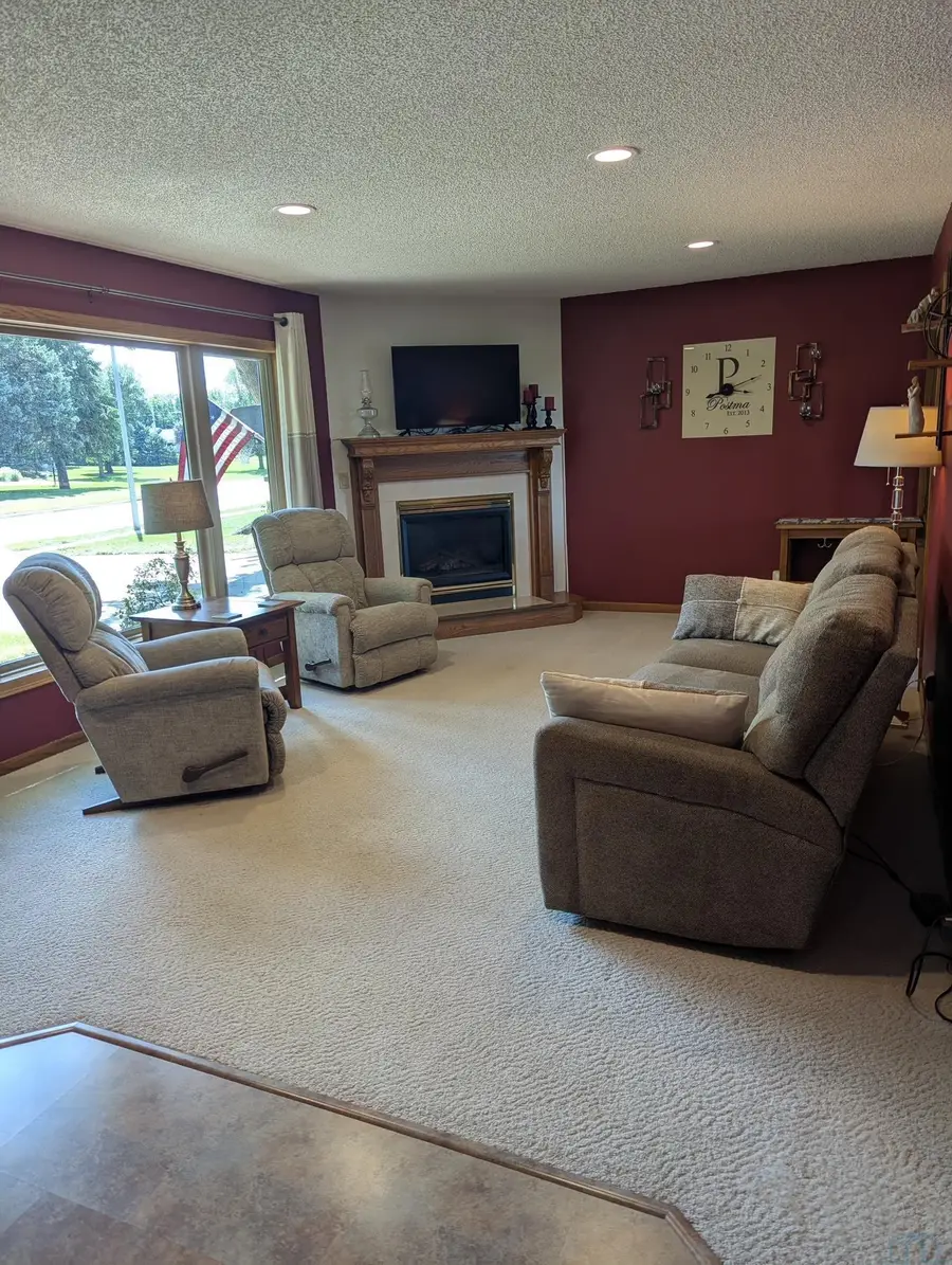 1531 Sunrise Ct., Sheldon, IA 51201 - Image #3