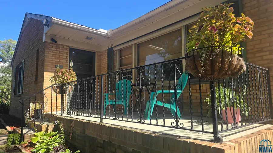 2500 JACKSON ST, Sioux City, IA 51104 - Image #2