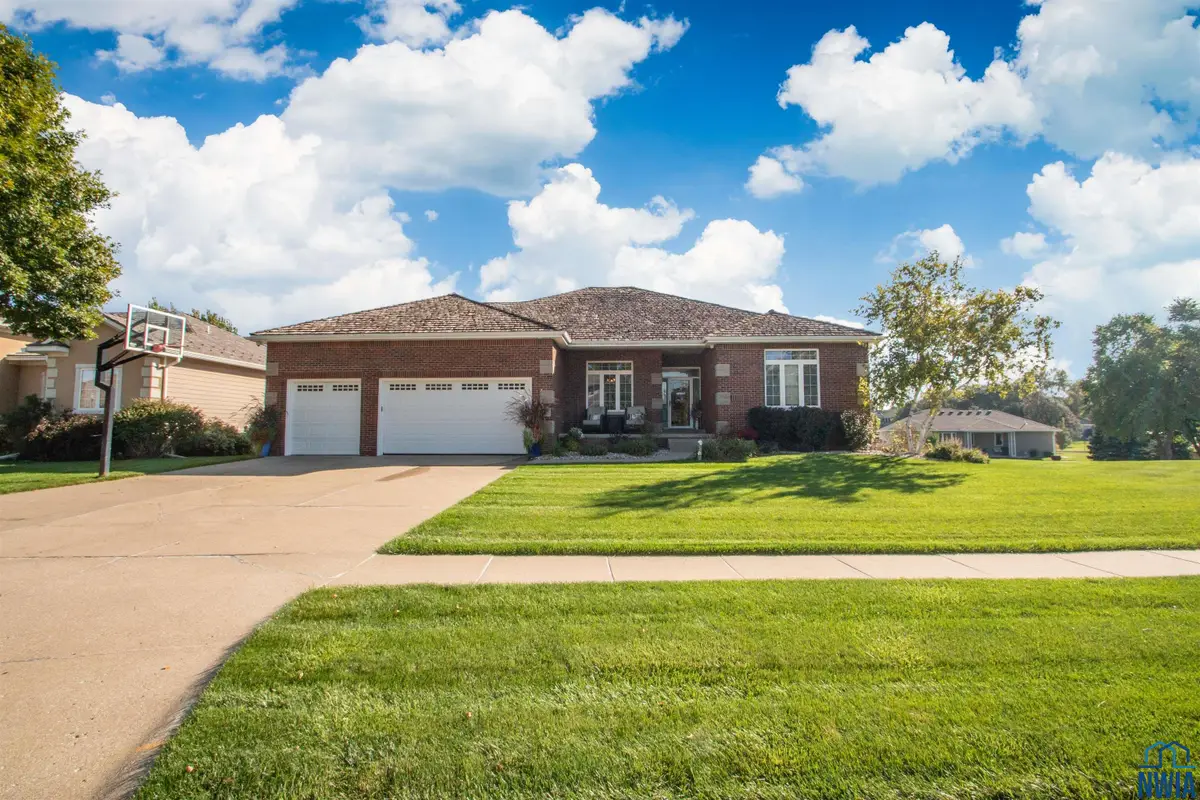 4724 Grayhawk Ridge Trail, Sioux City, IA 51106 - Image #1