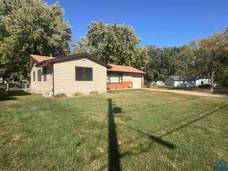 4501 46th St, Sioux City, IA 51108 - Image #3