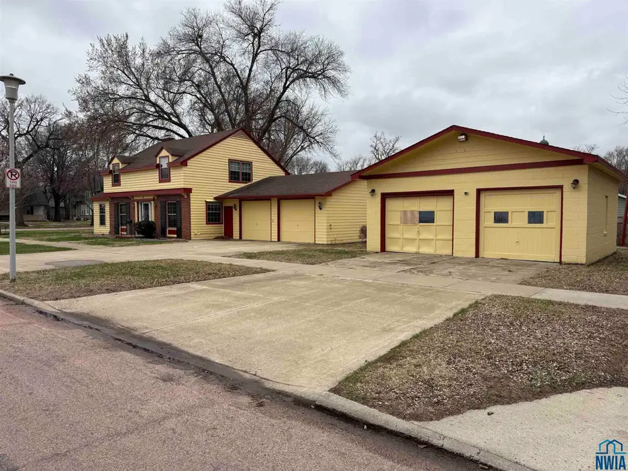 8 N Yale, Vermillion, SD 57069 - Image #2