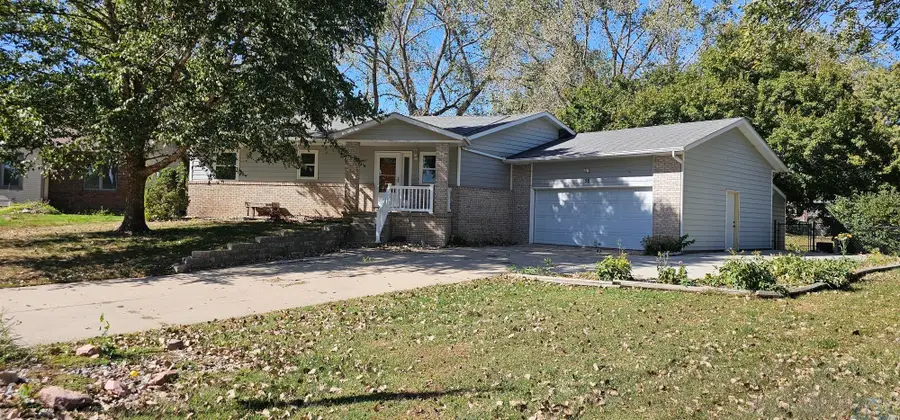 58 SUNSET DR, Big Sioux, SD 57049 - Image #3