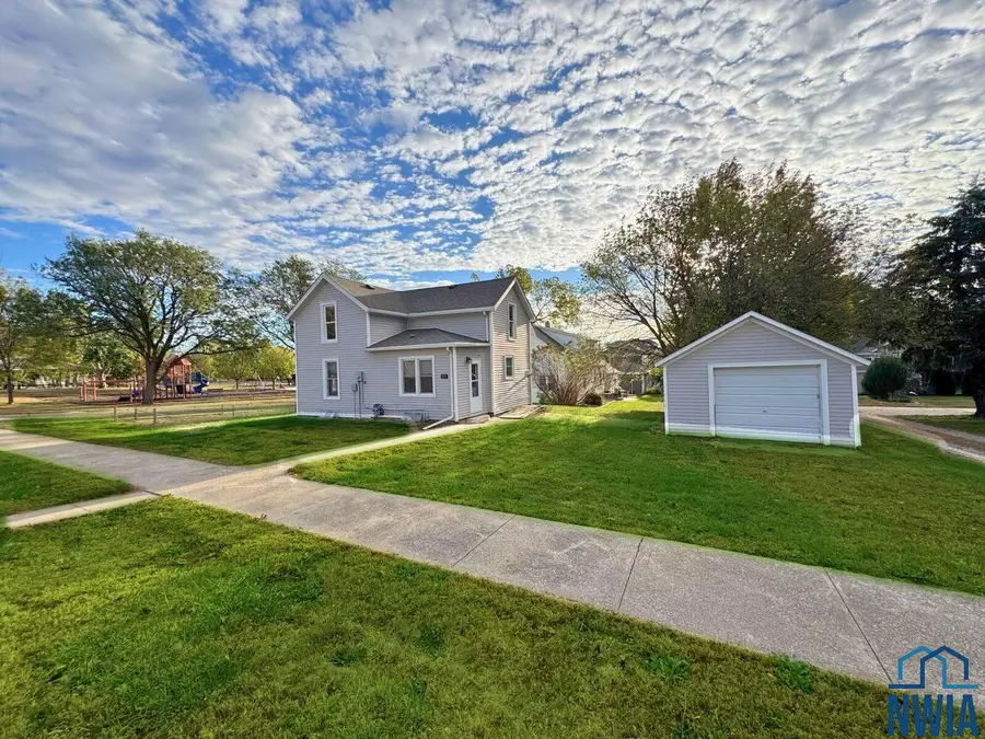 811 6th Avenue, Alton, IA 51003 - Image #2