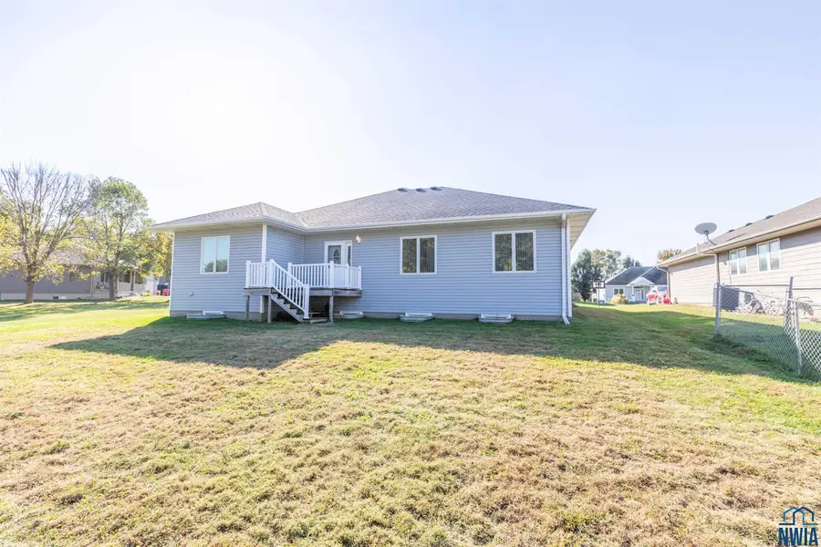 114 West Creek Drive, Lawton, IA 51030 - Image #2