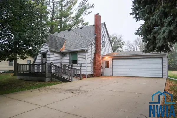 105 S Waterman St, Sutherland, IA 51058