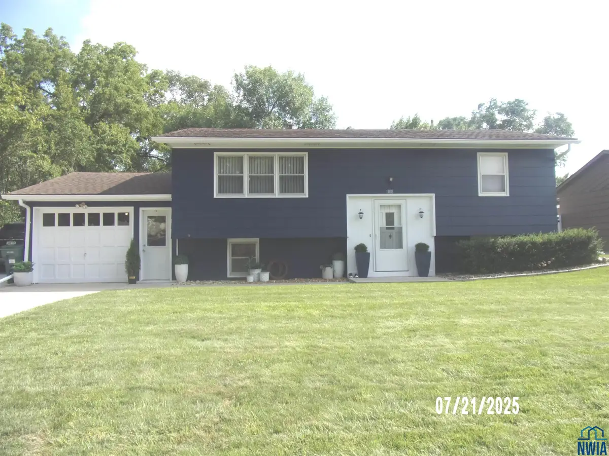 1108 15TH ST, Hawarden, IA 51023 - Image #1