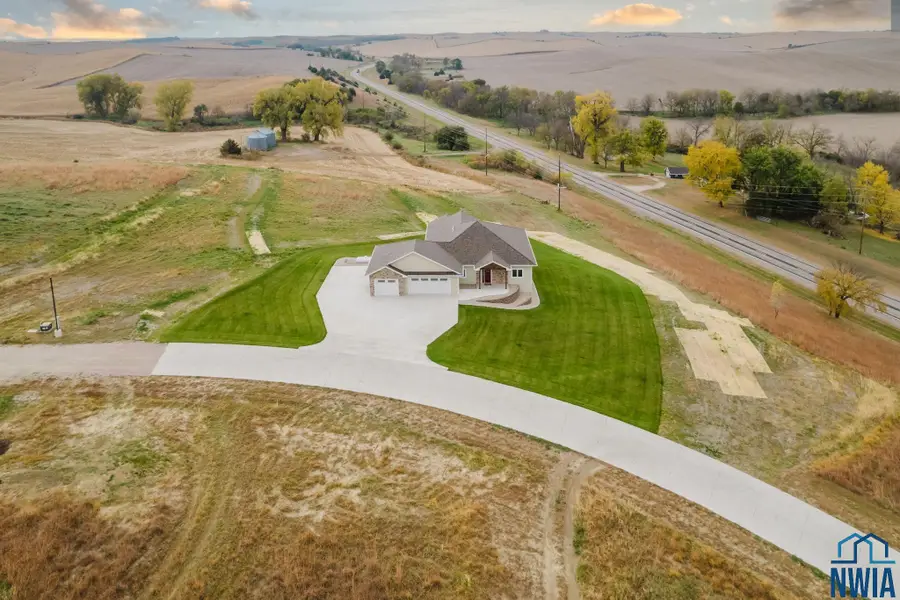 1776 Prairie Ridge Way, Ponca, NE 68770 - Image #3
