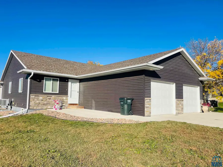 305 Elm St., Moville, IA 51039 - Image #3