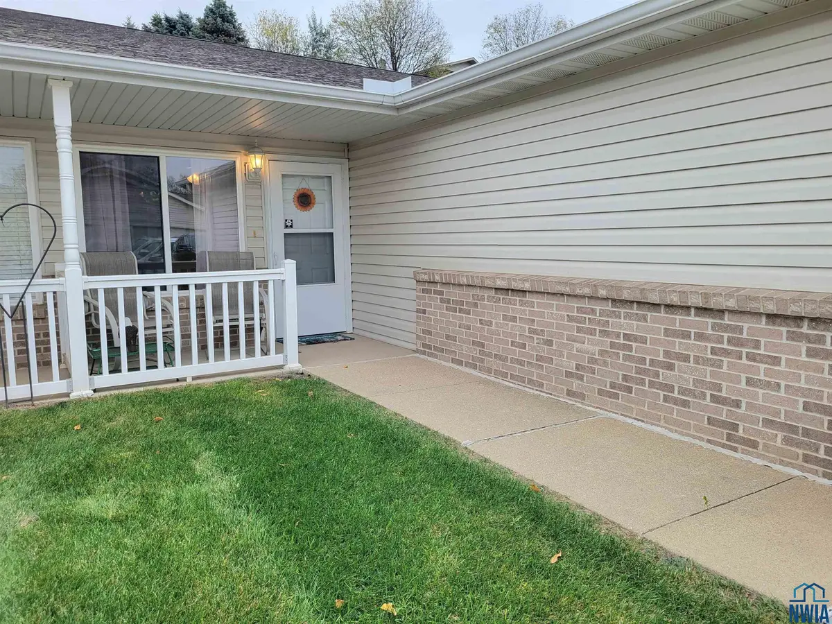 1120 Meadow View #3, Sioux City, IA 51106 - Image #1