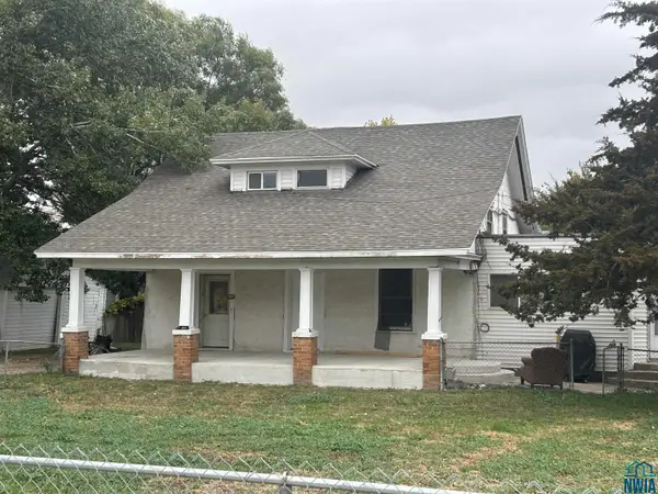 2605 Home St., Sioux City, IA 51109