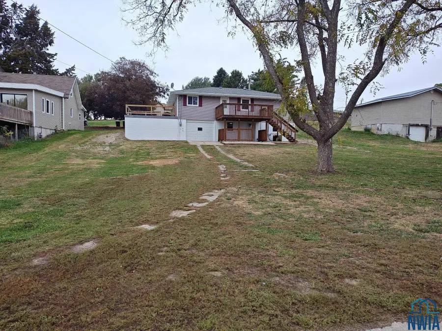 1007 State St, Emerson, NE 68733 - Image #3
