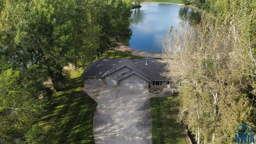 3099B Nest Avenue, Sheldon, IA 51201 - Image #2