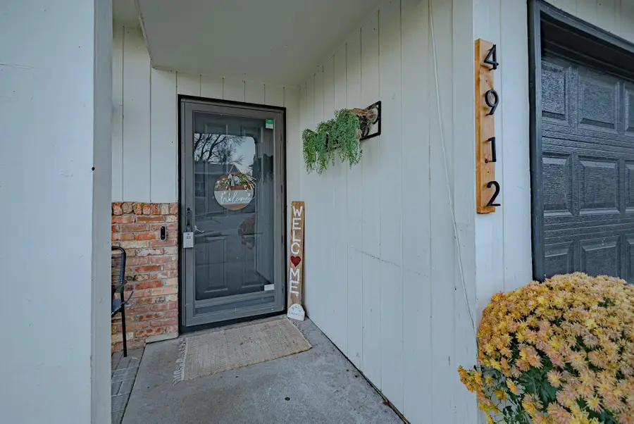 4912 Evergreen LN, Sioux City, IA 51106 - Image #2