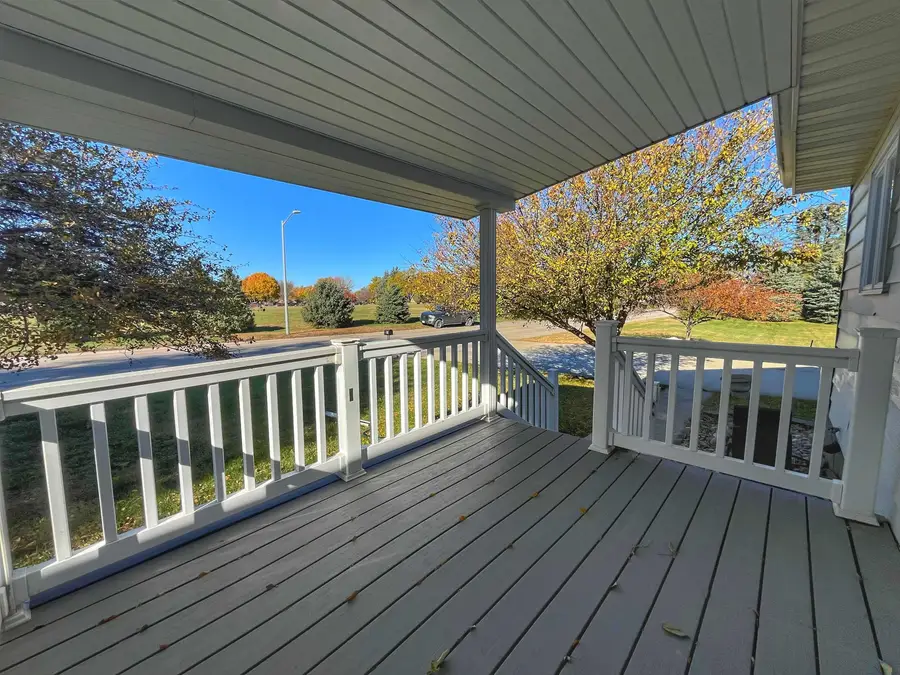 106 NE 6TH ST, Pocahontas, IA 50574 - Image #2