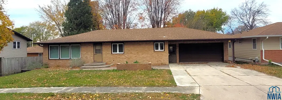 219 N 7th Ave, Sheldon, IA 51201 - Image #1