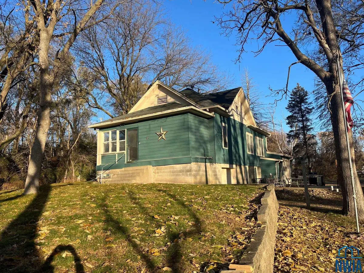 2727 Military Road, Sioux City, IA 51103 - Image #1