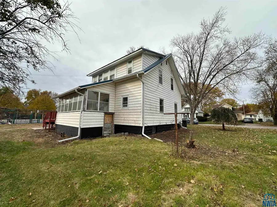 4120 VAN BUREN ST, Sioux City, IA 51108 - Image #2