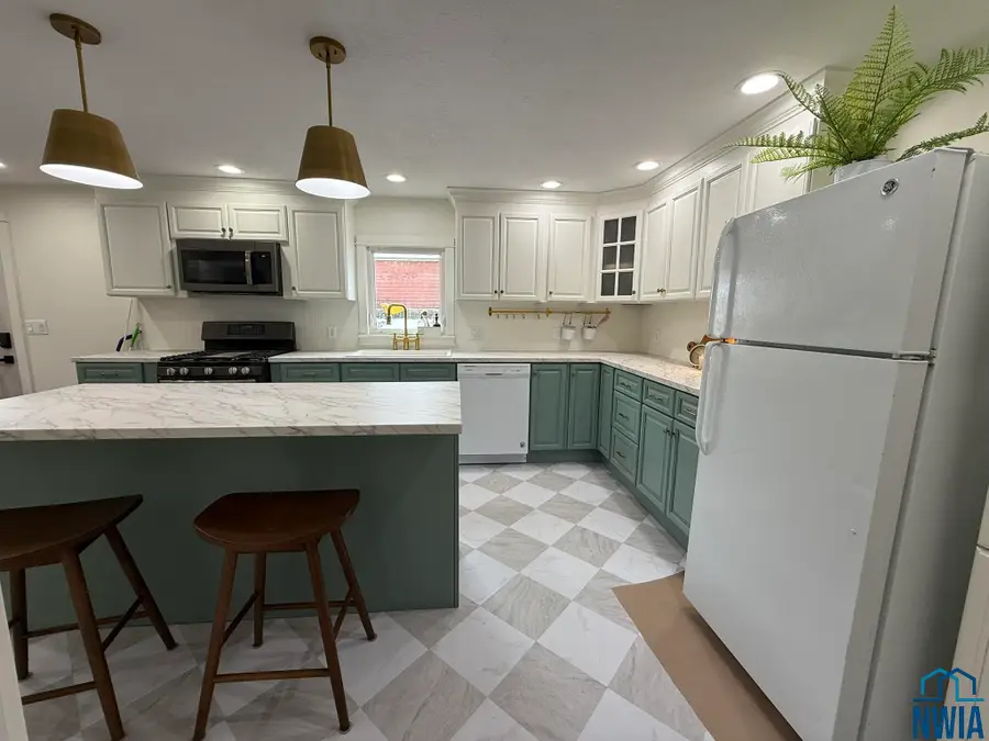 301 S 8TH ST, Cherokee, IA 51012 - Image #2