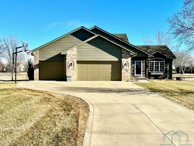 832 Brookside Dr, Jefferson, SD 57038 - Image #2