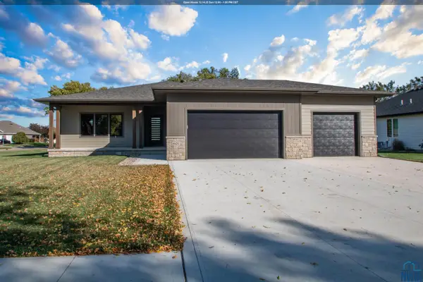 601 Topaz Drive, Sergeant Bluff, IA 51054